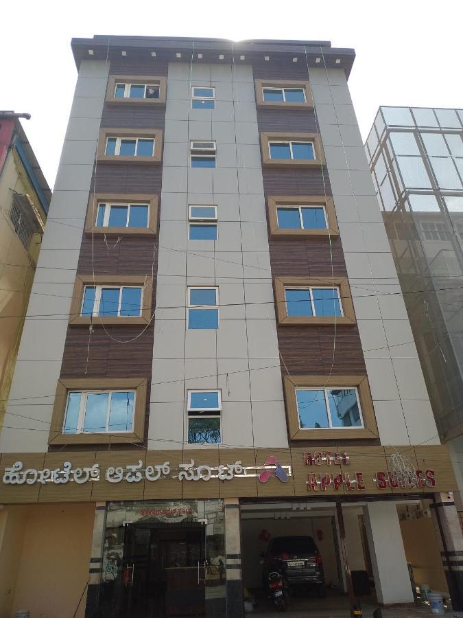 Hotel Apple Suites Bangalore Exteriör bild