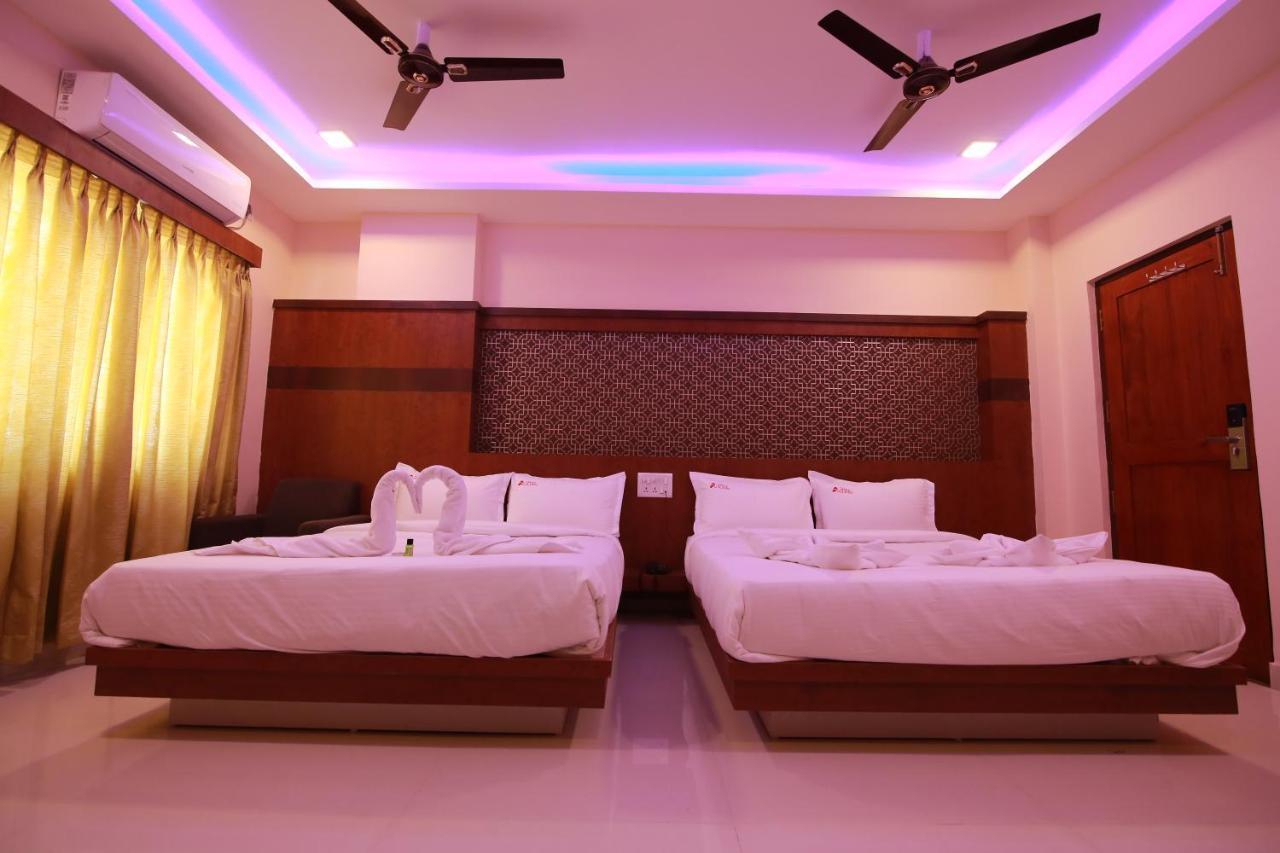 Hotel Apple Suites Bangalore Exteriör bild